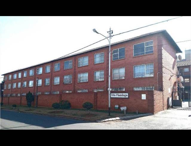 2 BEDROOM APARTMENT FOR SALE IN FLORIDA